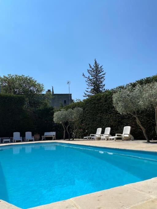 T2 Avec Jardin Et Piscine Privee Apartment Velaux Ngoại thất bức ảnh